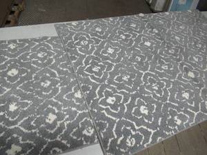 lot 25 image: Hudson Living 2 Piece Rug Set-Area Rug & Runner - 46.5 x 29.5 & 85 x 22.5-Grey Floral