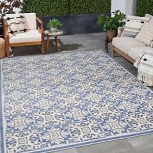 lot 52 image: Nourison Veranda IndoorOutdoor Area Rug, Casablanca-9 ft. 6 in. x 13 ft.