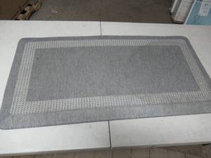 lot 5 image: Comfort Kitchen Mat, 20 x 39-Grey - Anti Fatigue
