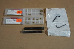 lot 49 image: Turning Inserts and Lathe Tools
