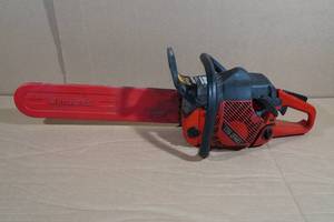 lot 58 image: Jonsered Jubilee Edition CS 2150 Gas Chainsaw - 18 Bar