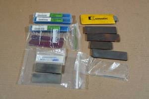 lot 65 image: Assorted Stones