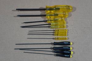 lot 68 image: Bondhus Ball Drivers Hex Tools