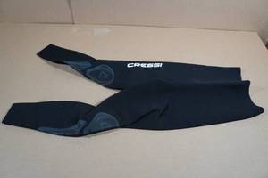 lot 109 image: Cressi Apnea 3.5mm Free Diving Pants -M3