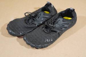 lot 112 image: AthleticHikingWater Shoes -Size 43, Mens 10