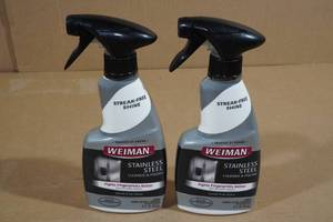 lot 117 image: 2 Weiman Stainless Steel Cleaner and Polisher