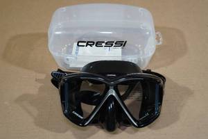 lot 125 image: Cressi Pano 4 Mask