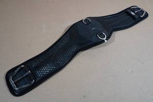 lot 152 image: Professionals Choice Contoured Cinch -34