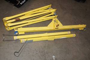 lot 171 image: Sheetrock Jack