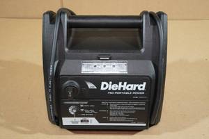 lot 174 image: Die Hard Portable Power