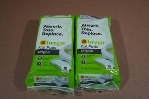 lot 197 image: 2 10-Packs Tidy Cat Breeze Cat Pads