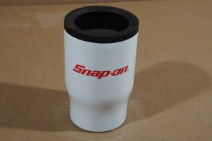 lot 211 image: Snap-On Can Coozie