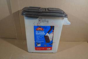 lot 267 image: Pet Food Storage and Dispenser 32Q
