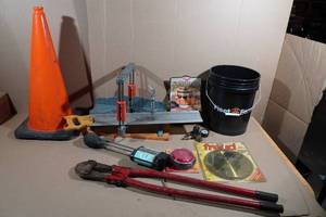 lot 312 image: Assorted Hardware -Bolt Cutters, Saw Blade, Tool Pouch