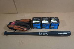 lot 314 image: Rawlings Bat with Glove and Softballs