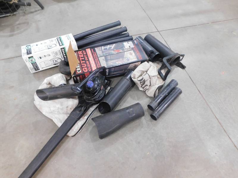 lot 86 image: Toro Blower  Vac With Gutter Attachment Kit.