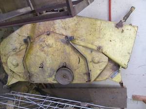 John Deere 47in mower deck...