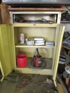 Pliers, lawnmower filters, wire cab...
