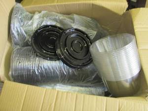 Large supply of disposable food sto...