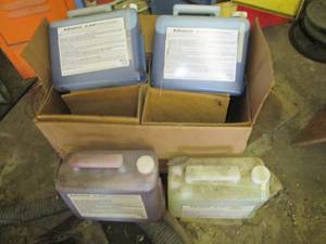 (4) 1.5gal Advance AXP Cleaning pro...