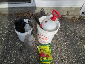 2-gallon heavy duty chemical pump s...
