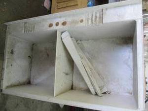 Dual basin utility sink with legs...