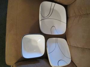 Service for 4 Dinner plates, salad ...