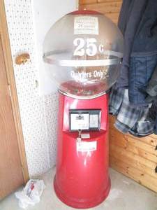 Massive 5ft quarter operated gumbal...