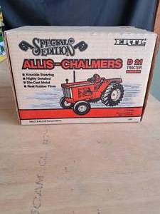 lot 1 image: Ertl Allis Chalmers D21 Special Edition Tractor 116 Scale