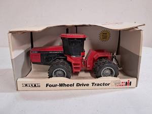 lot 37 image: Ertl Special Edition Case IH 9150 Four Wheel Drive Tractor 132 Scale