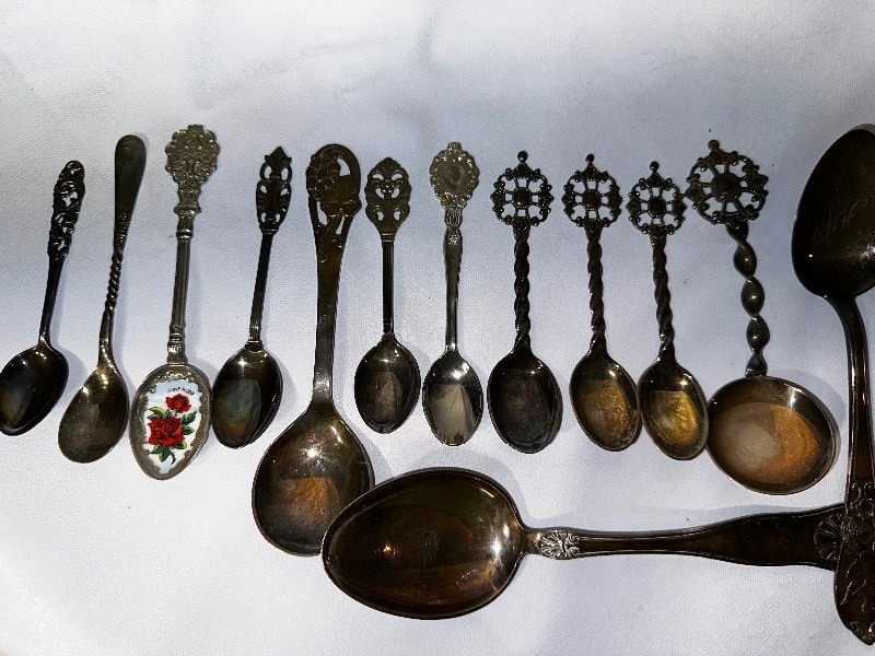 lot 554 image: 13 Decorative Antique Silver Plated Spoons as Seen in Photo