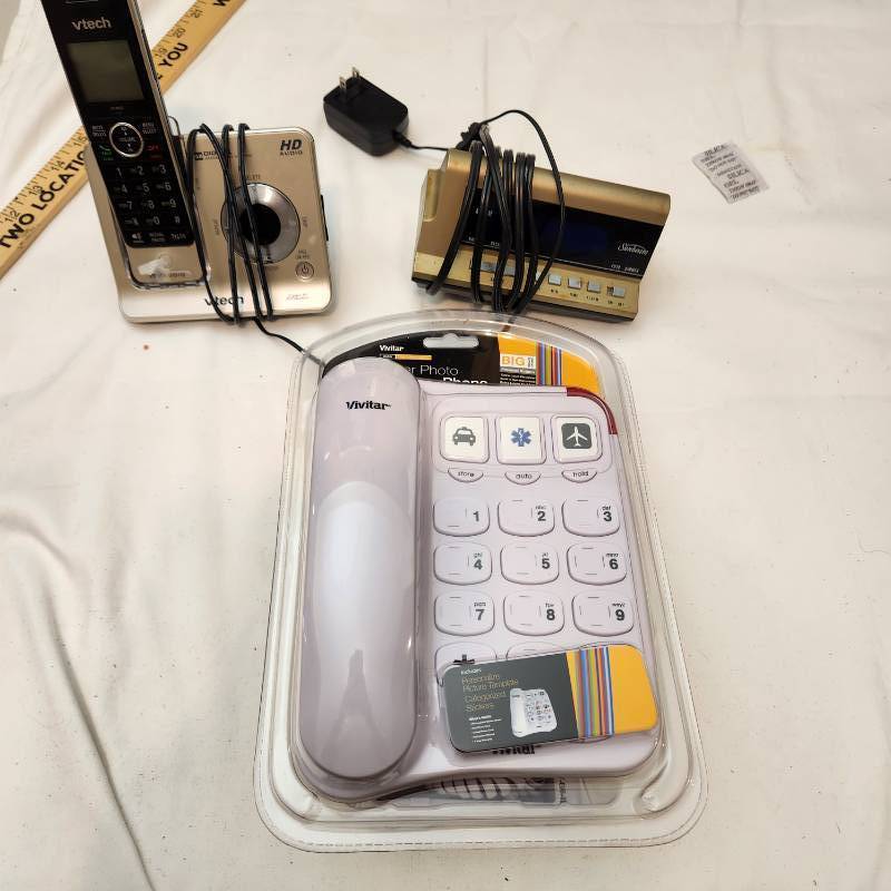 lot 305 image: Landline Phones and Alarmed Clock