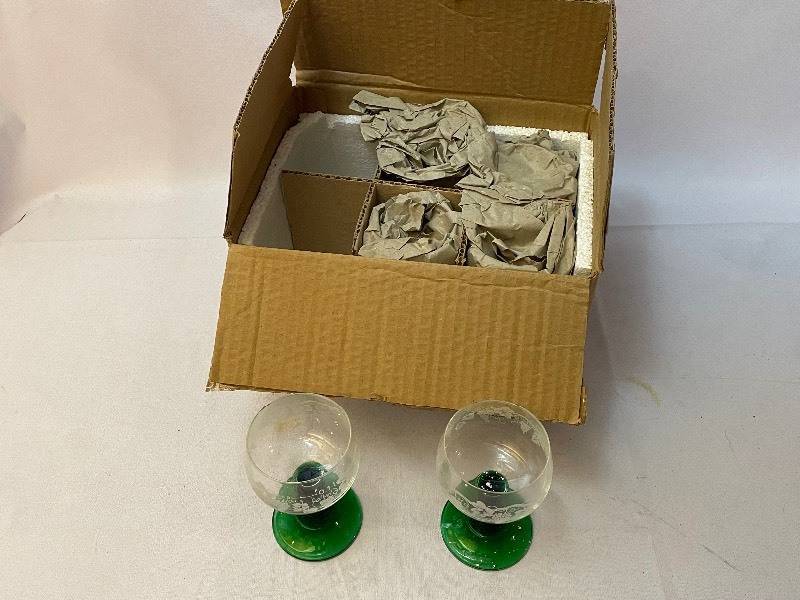 lot 762 image: Six Glasses With A Green Stem And Grape Vines