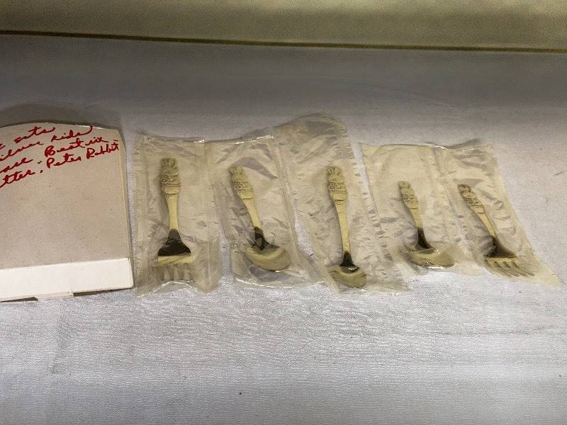 lot 1032 image: Set Of Beatrix Potter Childrens Silverware