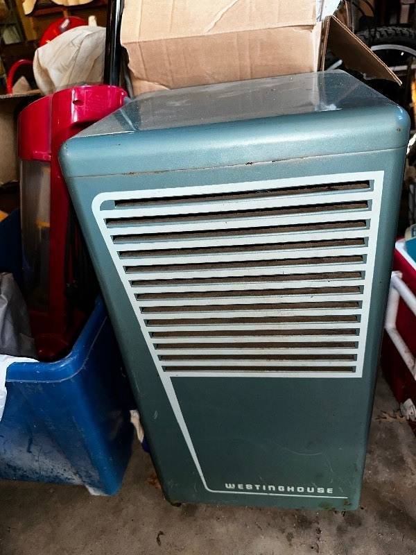 lot 951 image: Vintage Art Deco Westinghouse Dehumidifier