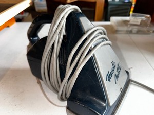 lot 961 image: Kenmore Handi-Mate Handheld Vacuum
