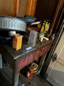 lot 1046 image: Wood Work Bench and Entire Contents