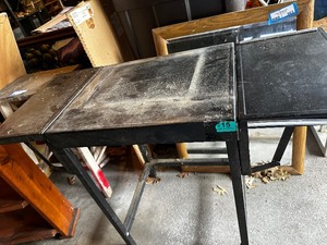 lot 902 image: Vintage Typewriter Drop Leaf Metal Table Estimated Value $125
