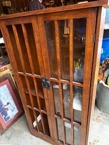 lot 248 image: Media Cabinet