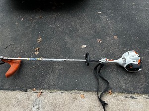 lot 984 image: Stihl FS 56 RC Gas Powered Trimmer Estimated Value $230-300