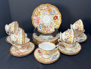 lot 49 image: Vintage Hammersley Queen Ann Snack Plates, Cups and Saucers