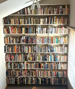 lot 96 image: Books Books Books  VERY Large Variety of Books