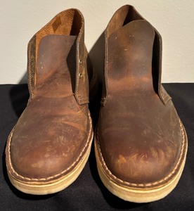 lot 185 image: Clarks Originals Desert Boot