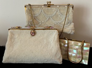 lot 118 image: Three Gorgeous Vintage Small Clutches  Purses