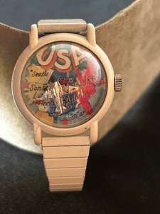lot 126 image: Vintage Temlex Animated Airplane Flying Over World Map Bubble Watch