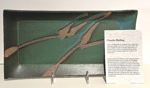 lot 16 image: Beautiful NEW Green Charles Halling Serving Tray and Arthur Court Marble Cheese Tray
