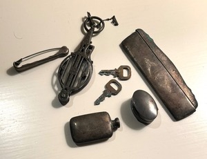 lot 119 image: Several Antique Trinkets including Opera Glasses