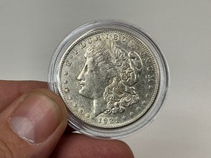 lot 26 image: 1921-S Morgan Silver Dollar