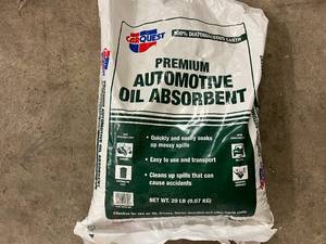 lot 32 image: 2 Bags of Carquest Premium Automotive Oil Absorbent