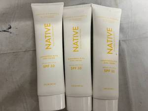 lot 49 image: 3 Bottles of Native SPF 30 Sunscreen